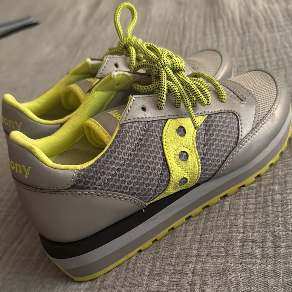 Saucony Women's Sneakers - Gray and Neon Yellow